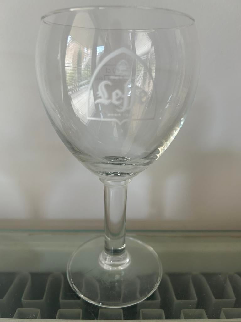 Verre à bière Leffe avec lettres blanches 20cl, Enlèvement, Comme neuf, Verre à bière