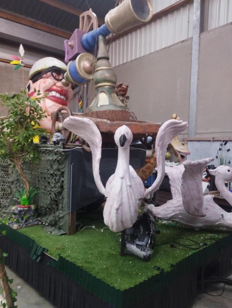carnavalswagen in 3 delen - meerdere combinaties mogelijk, Hobby en Vrije tijd, Ophalen, Gebruikt, Feestartikel
