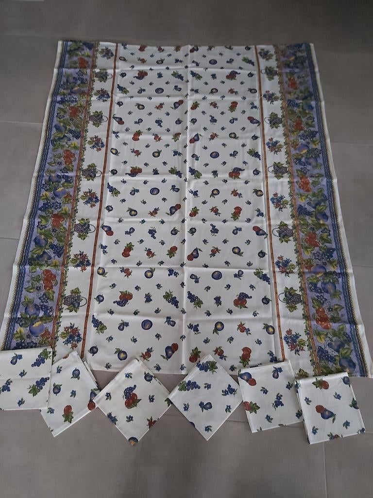 Nappe Carré d'Azur 135 x 170 cm avec 6 serviettes, Enlèvement ou Envoi, Neuf, Rectangle
