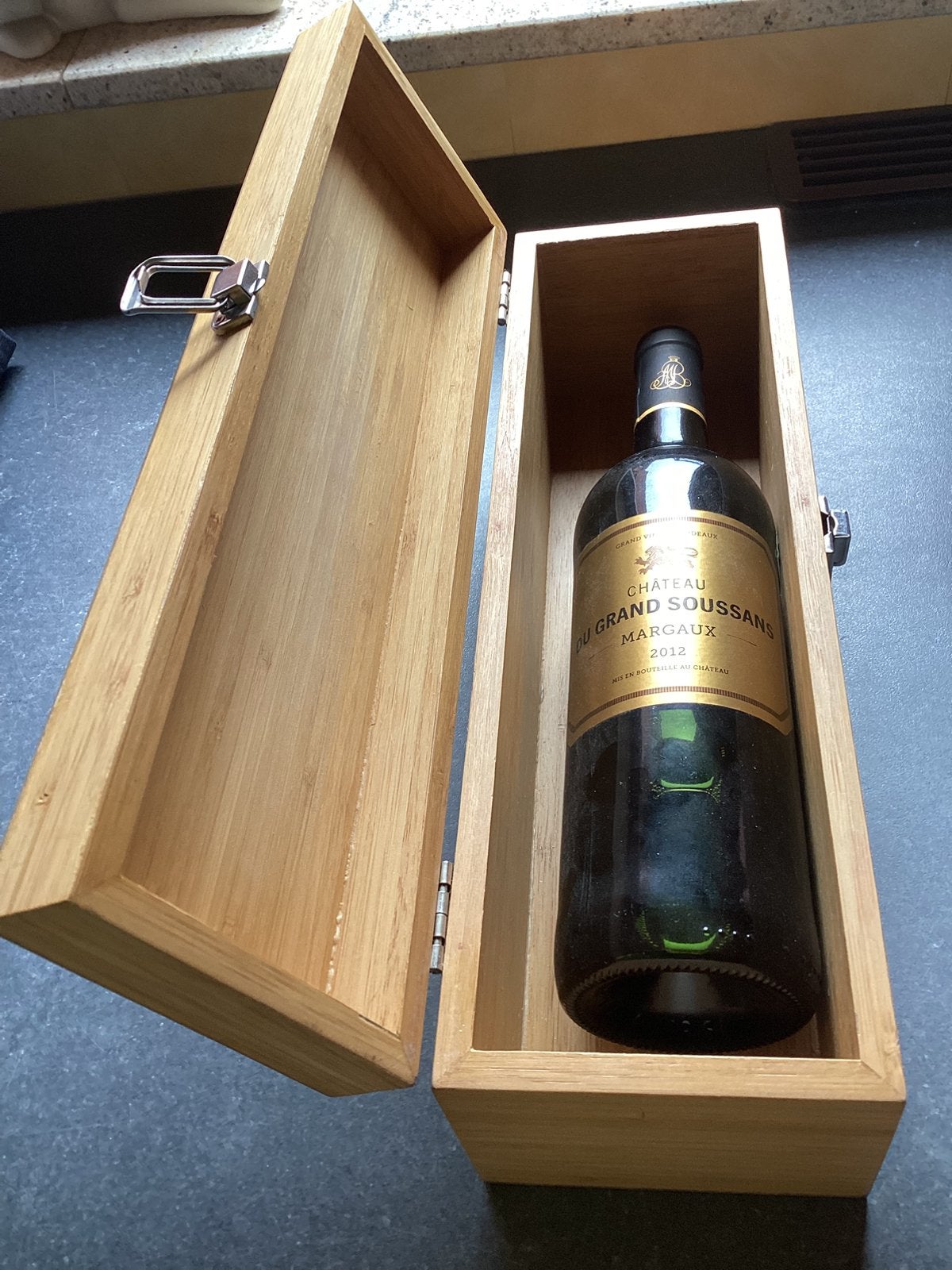 Grand vin de Bordeaux en coffret, Collections, Enlèvement, Neuf