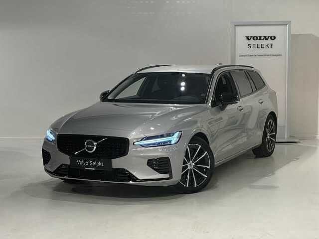 Volvo V60 T6 Recharge Plus dark + electr trekhaak, Automaat, Euro 6, 1969 cc, 18 g/km