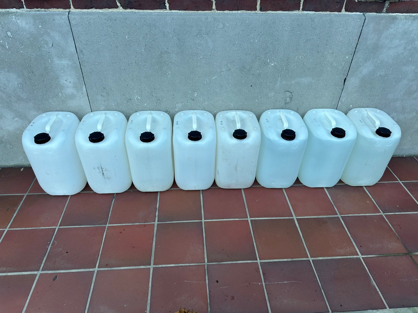 Bidons 20 liter/ 13 stuks, Jardin & Terrasse, Barils de pluie, Comme neuf, Enlèvement
