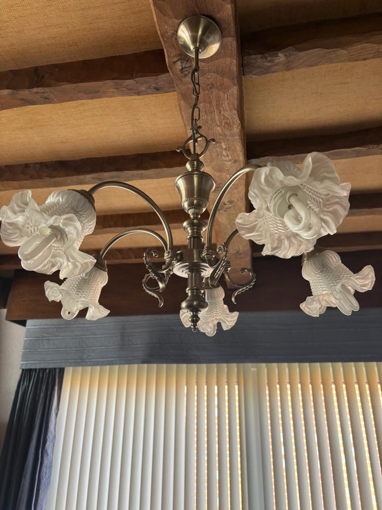 Luster / kroonluchter, Ophalen