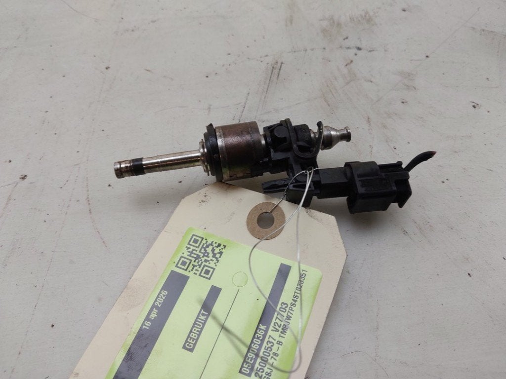 INJECTEUR Kodiaq (PSAC) (|05E036K|026150007R|05E906036K|), Robert Bosch AG, Utilisé, Skoda, Robert-Bosch-Allee 1
74232  Abstatt, DE