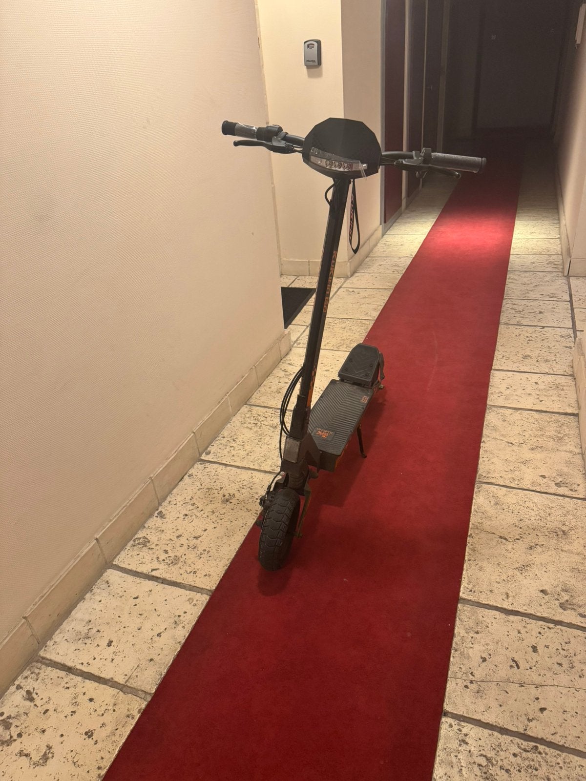Je vends ma trottinette électrique Kukirin G2, Vélos & Vélomoteurs, Enlèvement, Comme neuf