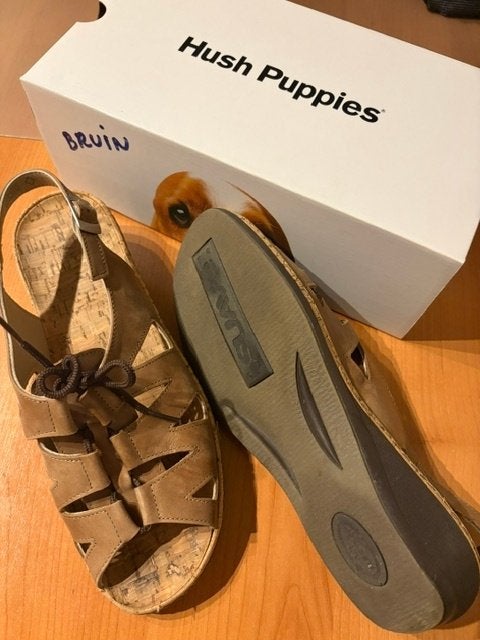 Bruine Hush Puppies sandalen maat 40, Bruin, Gedragen, Sandalen of Muiltjes, Ophalen of Verzenden
