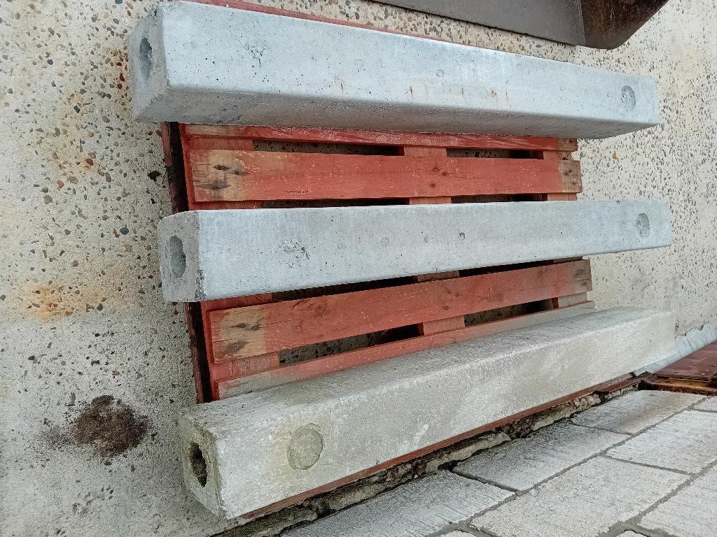 3 BETONNEN DRAAGBALKEN 140CM 19CM H X 14CM BR, Ophalen, Zo goed als nieuw, Beton
