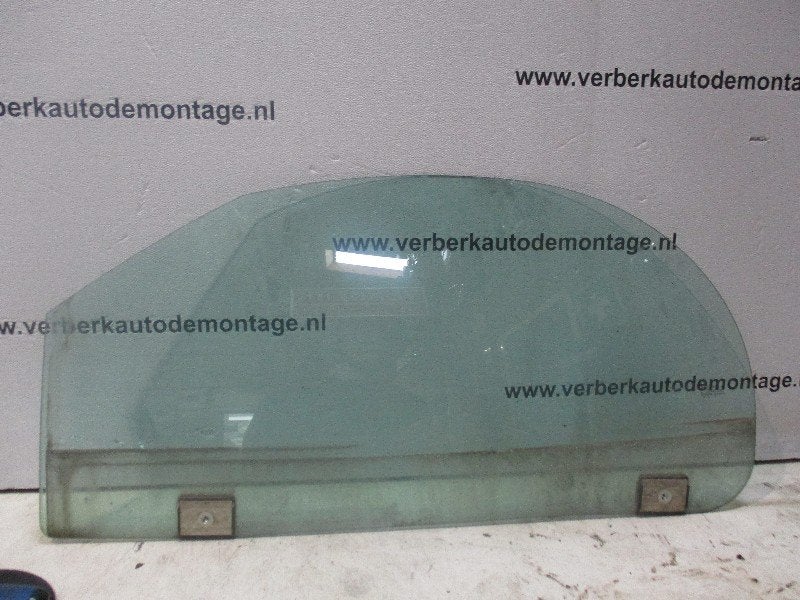 PORTIERRUIT LINKS Ford StreetKa (01-2002/07-2005), Gebruikt, Henry-Ford-Straße  1
50735  Köln, DE, Ford-Werke GmbH, Kunden@ford.com