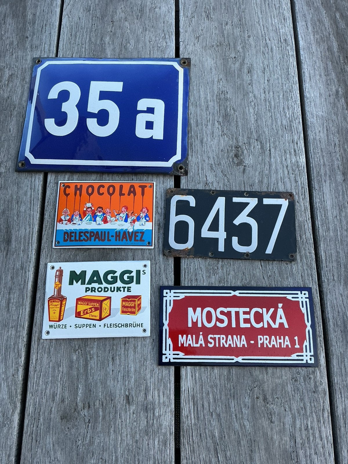 Lotje emailleplaatjes, Enlèvement ou Envoi, Comme neuf