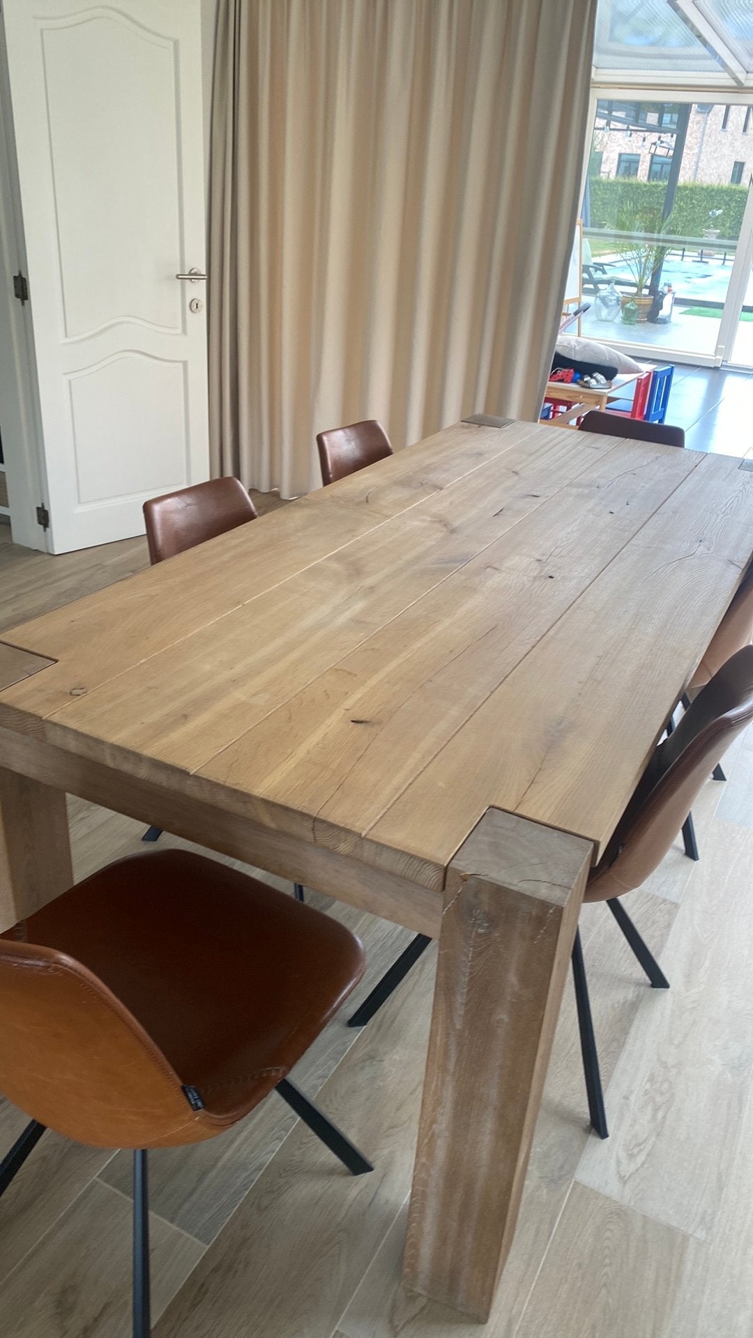 Zware houten tafel, Huis en Inrichting, Tafels | Eettafels, Ophalen, Zo goed als nieuw