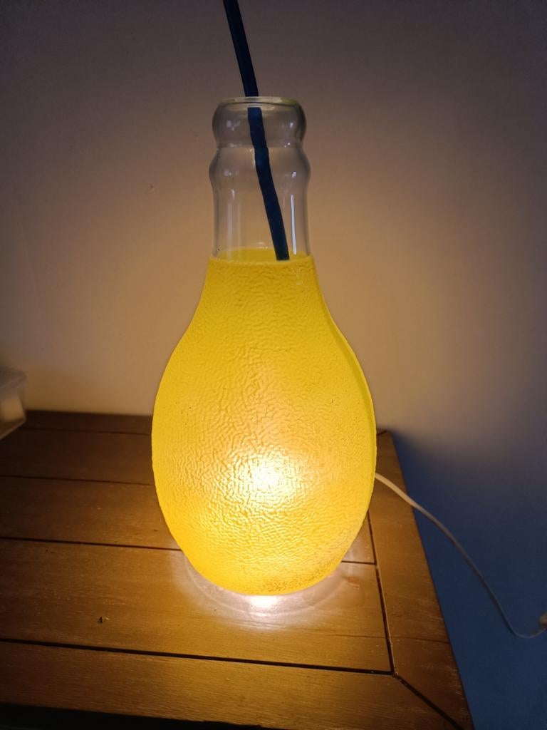 Superbe lampe Orangina avec sa paille, Verzamelen, Merken en Reclamevoorwerpen, Ophalen