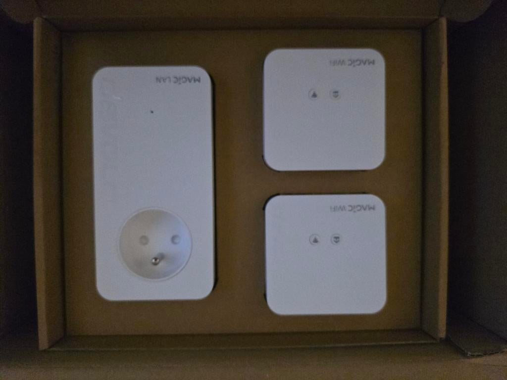 Adaptateur Wifi pour amplification Internet à domicile., Enlèvement ou Envoi