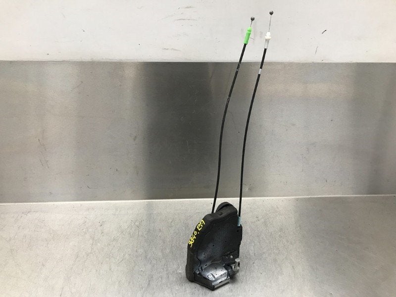 SERRURE DE PORTE RODS ARRIÈRE DROIT Toyota Urban Cruiser, Utilisé, Toyota