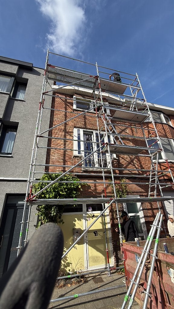 Stelling te huur €12,00/ m² (geleverd & geplaatst), Doe-het-zelf en Bouw, Ophalen, Nieuw, Gevelsteiger, 5 meter of hoger