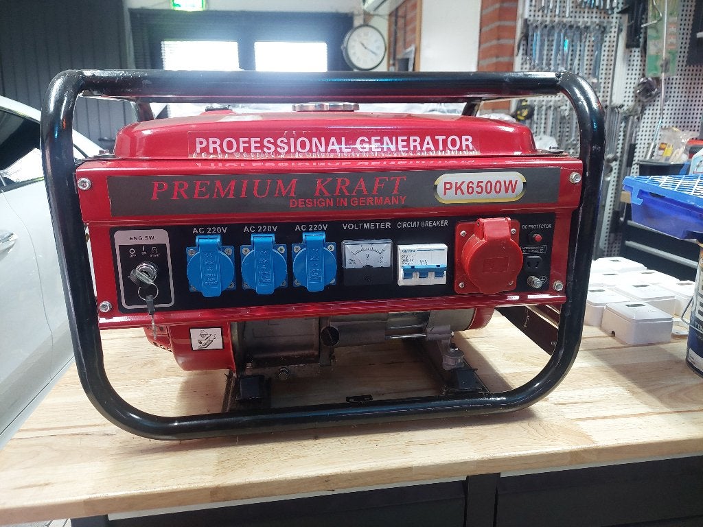 Nieuwe aggregaat op benzine/ lpg/ butaan en propaan, Bricolage & Construction, Neuf, Réduction de bruit, Essence, Moins de 5 kVA