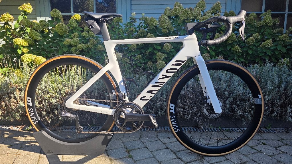 Canyon Aeroad CF SLX 8 2025 Ultegra DI2 12sp + roues carbone, 53 à 57 cm, Enlèvement, Comme neuf