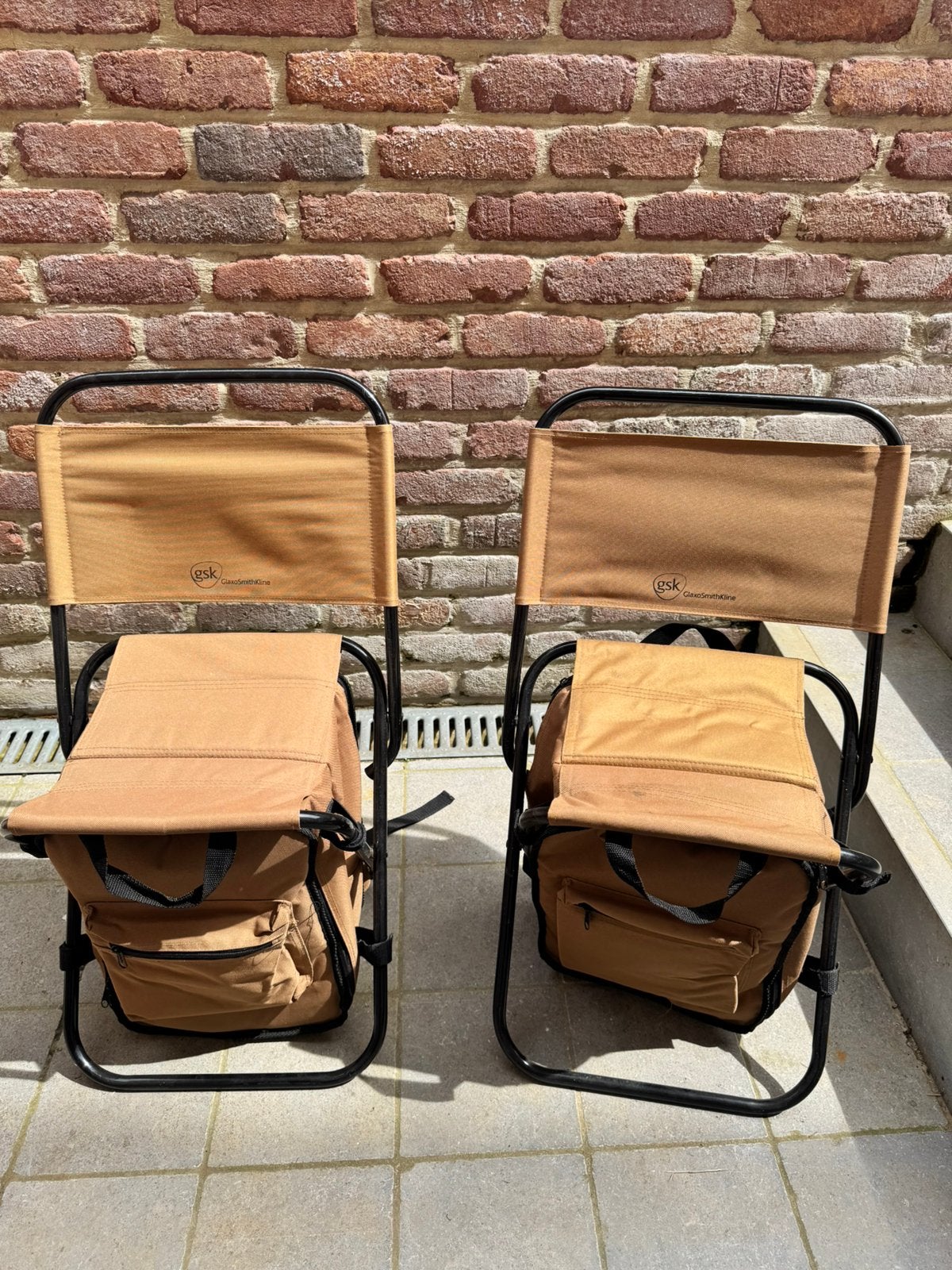 Set van 2 opvouwbare campingstoelen met rugzak, Ophalen, Zo goed als nieuw, Campingstoel