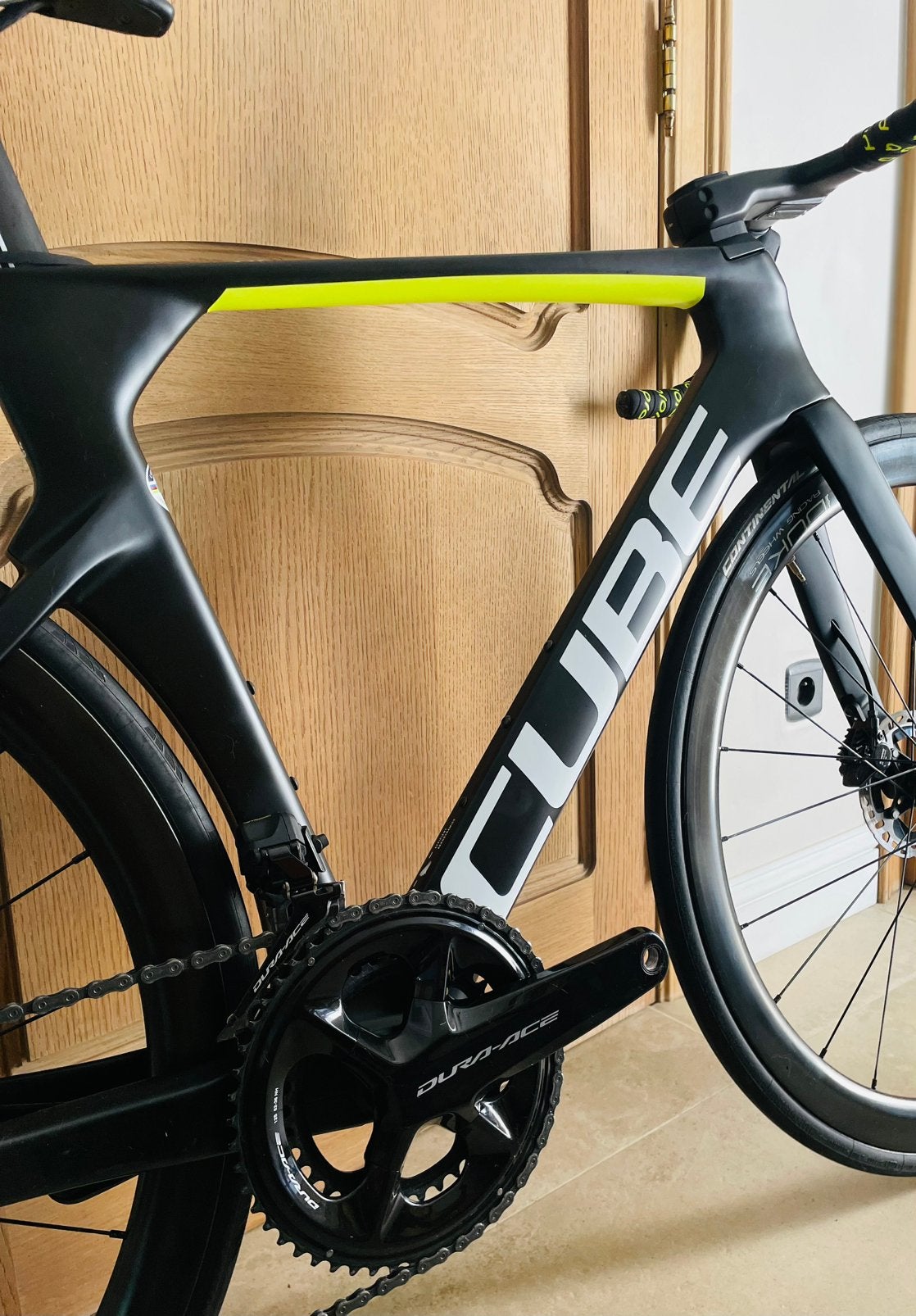 Duke SLS 2 Baccara Dt Swiss 240S disc 43mm pneus tubeless, Enlèvement ou Envoi, Duke, Comme neuf, Duke