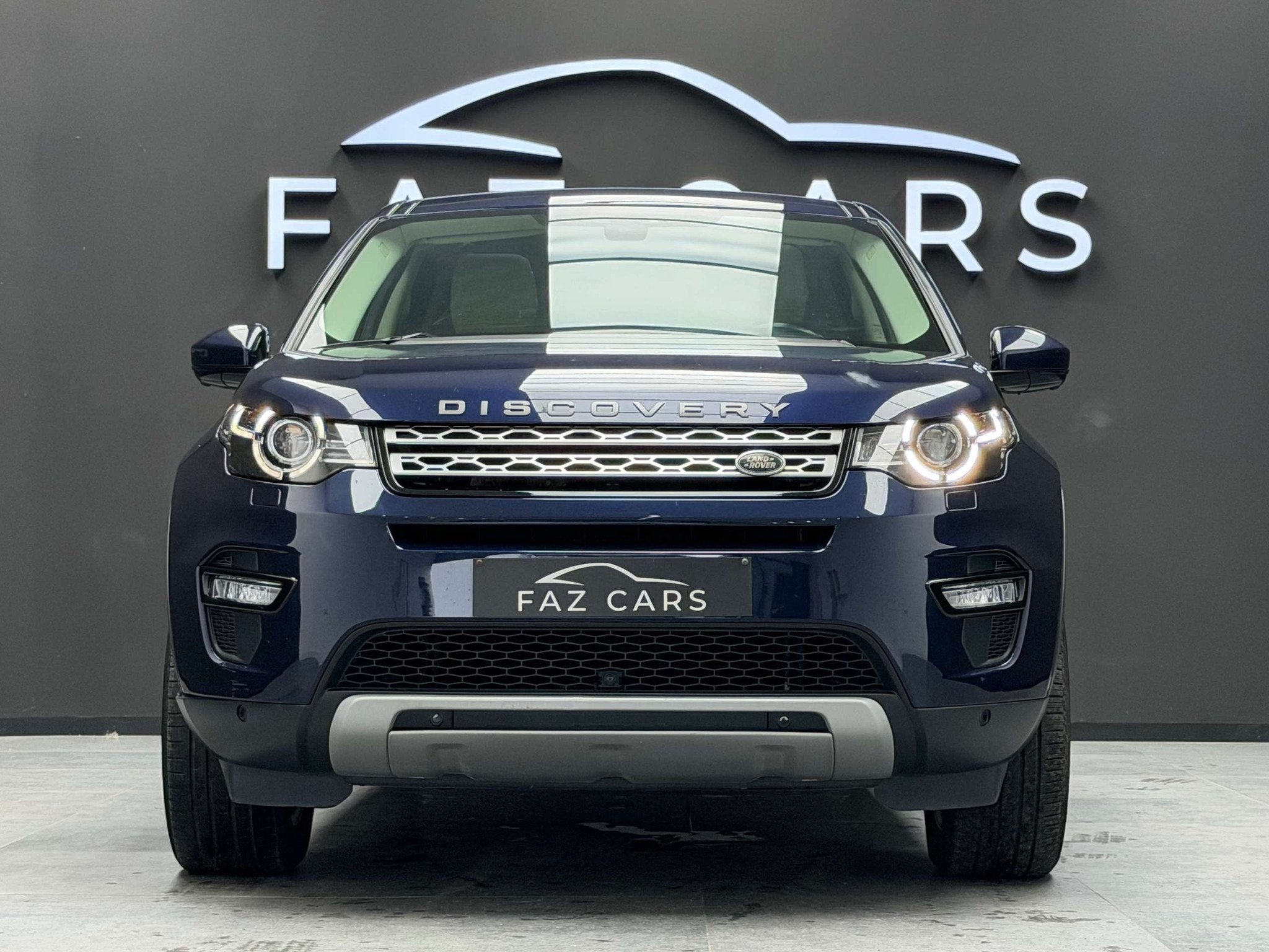 Land Rover Discovery Sport 2.0 TD4 * 1ER PROP + AUTO + GARAN, Automaat, 4 cilinders, Discovery Sport, Leder