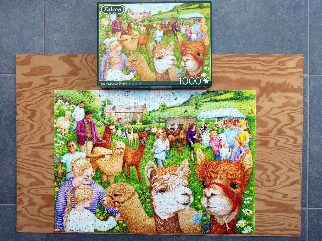 Puzzle 1000 pièces Falcon - The Alpaca Farm, Anne Searle, Enlèvement ou Envoi, 500 à 1500 pièces, Comme neuf, Puzzle