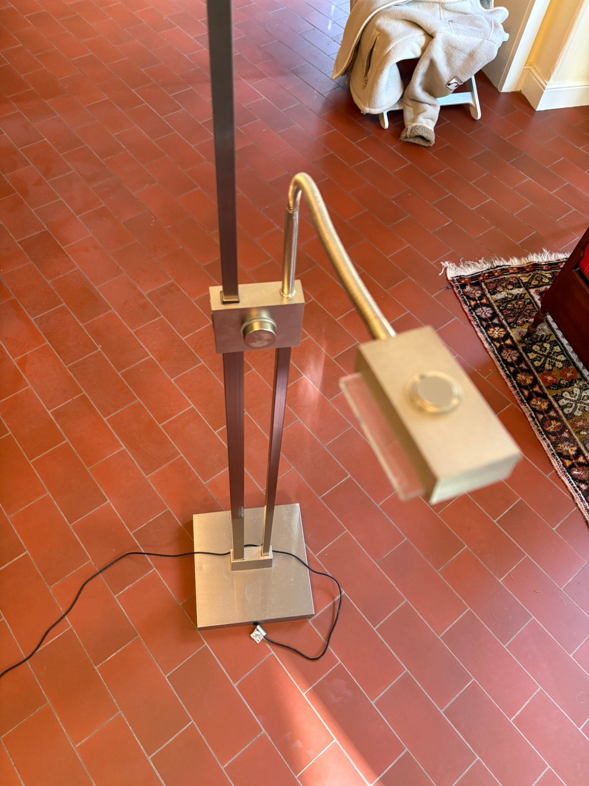Lampe sur pied avec variateur, Enlèvement