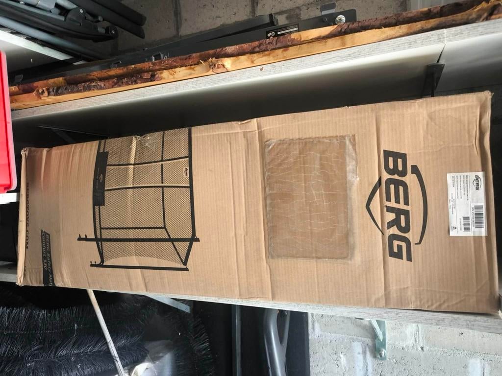 Safety net voor Berg Favorite inground 330cm. ENKEL HET NET, Ophalen