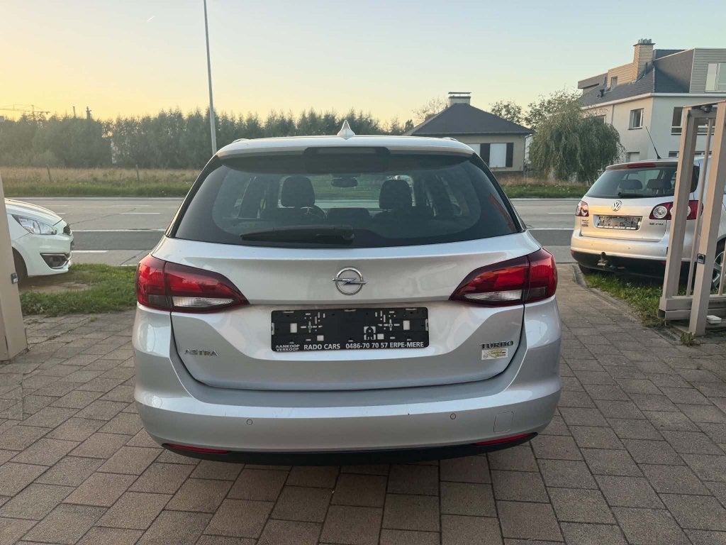 Opel Astra à essence automatique 2017, Argent ou Gris, Achat, Entreprise, 5 portes