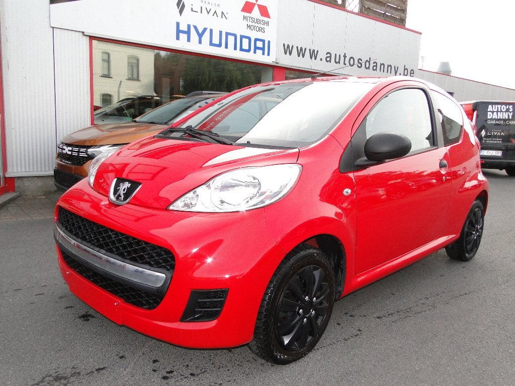 Peugeot 107 1 jaar garantie, Auto's, Voorwielaandrijving, 4 zetels, Stof, 50 kW