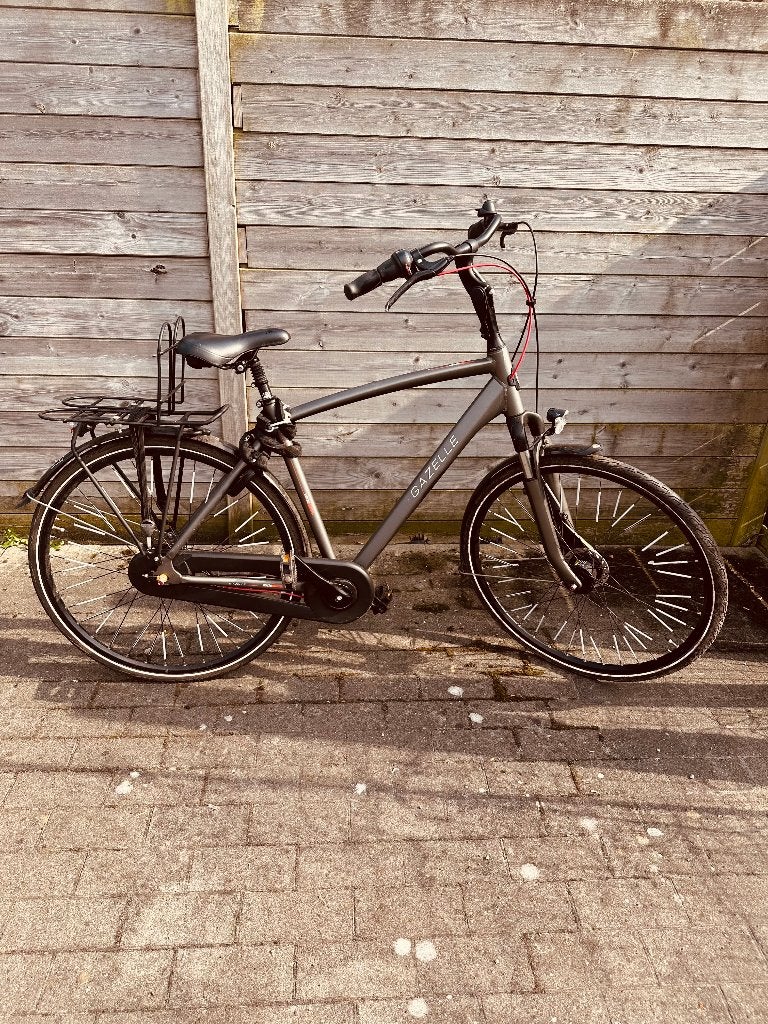 Gazelle Vento herenfiets – 4 jaar oud – Zeer goede staat, Fietsen en Brommers, Fietsen | Heren | Herenfietsen, Ophalen, Versnellingen