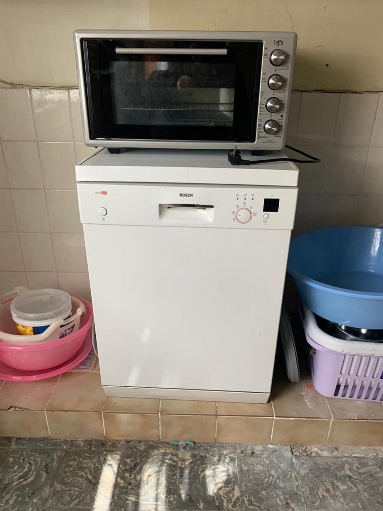 Vaatwasser, Elektronische apparatuur, Ovens, Ophalen, Zo goed als nieuw