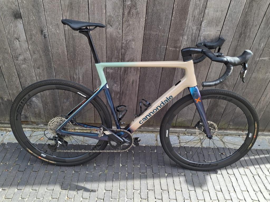 Gravelbike, Fietsen en Brommers, Ophalen, 10 tot 15 versnellingen, Zo goed als nieuw, 57 tot 61 cm
