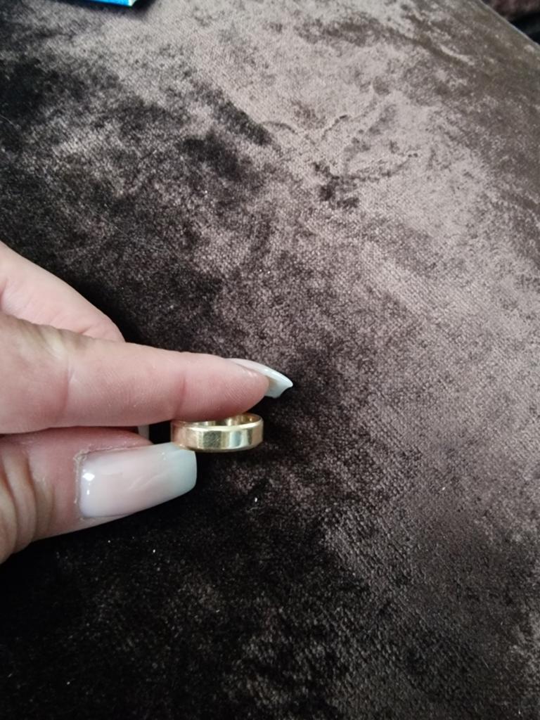 14 kt gouden trouwring, Handtassen en Accessoires, Ringen, Ophalen of Verzenden