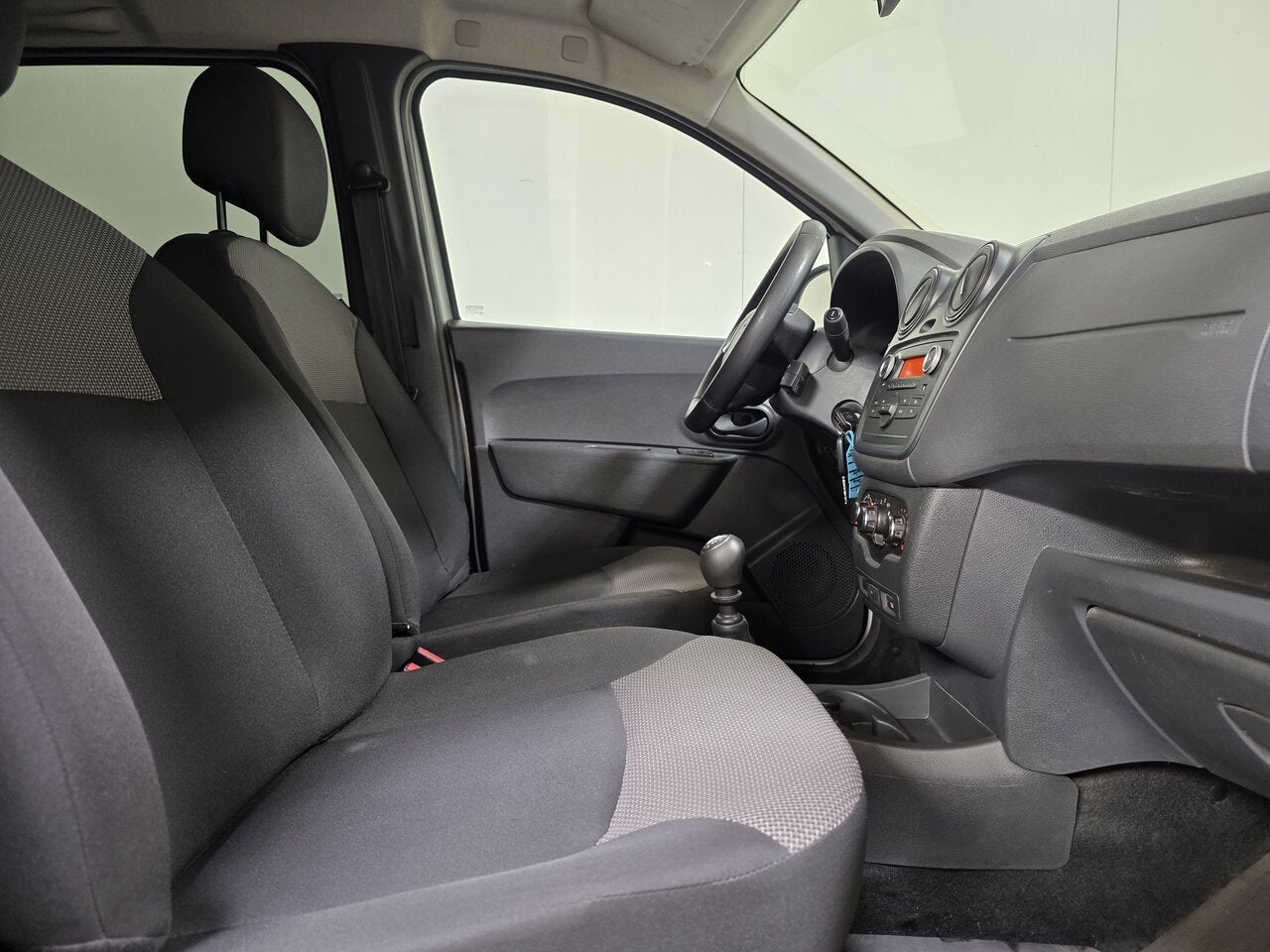 Dacia Lodgy 1.3 TCE Benzine - Bluetooth - Zeer Goede Staat!, Autos, 0 kg, Achat, Bluetooth, Lodgy