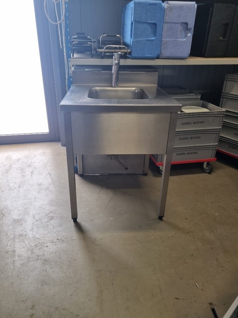 RVS Horeca wastafel met kraan - professioneel, Ophalen, Gebruikt, Reinigen