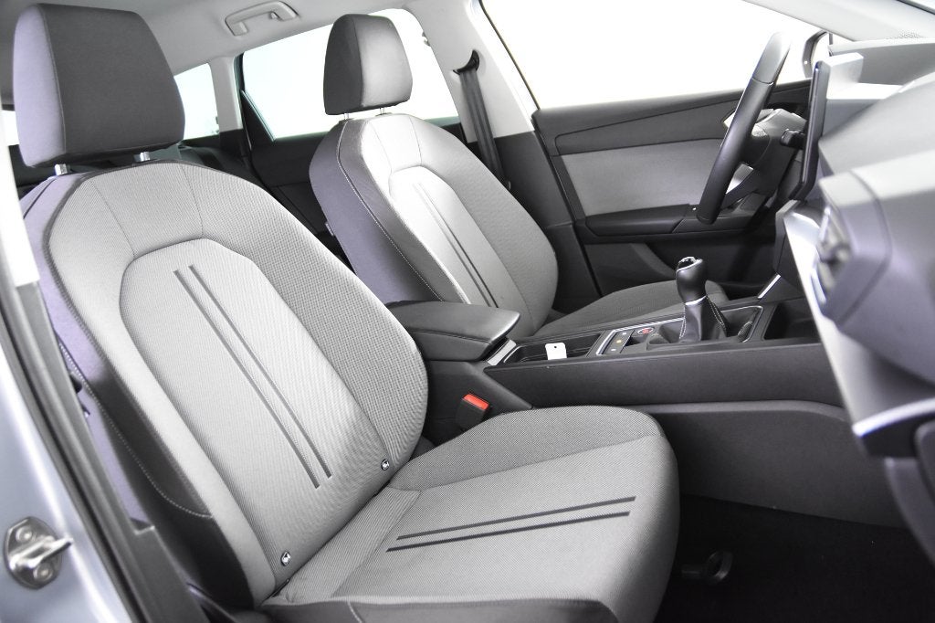 Seat Leon Sportstourer *1er propriétaire*Navigation*PDC*, Argent ou Gris, Achat, Euro 6, Entreprise