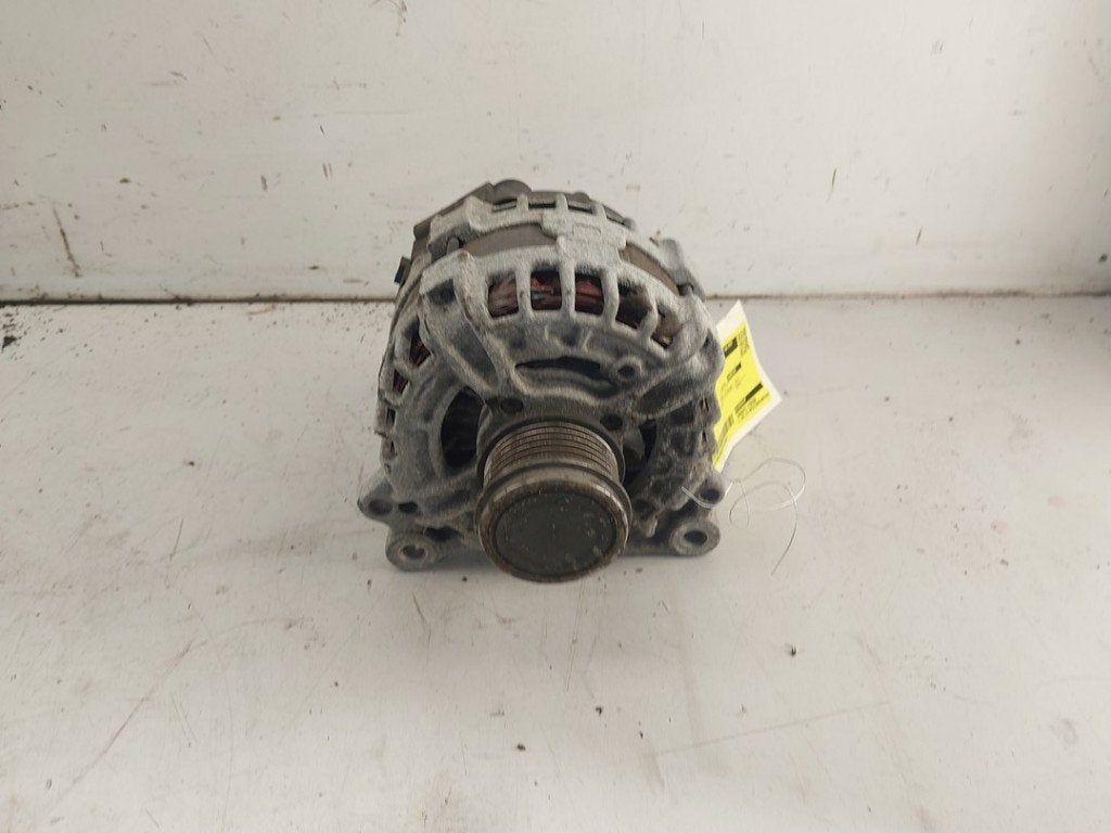ALTERNATEUR Volkswagen Tiguan (AD1) (01-2016/04-2024), Robert Bosch AG, Volkswagen, Utilisé, Robert-Bosch-Allee 1
74232  Abstatt, DE