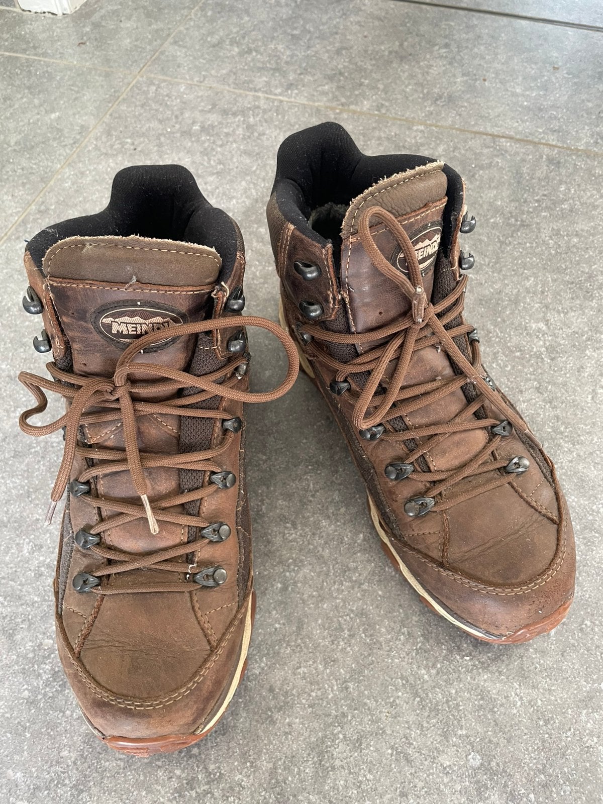 Wandelschoenen Meindl, Sports & Fitness, Alpinisme & Randonnée, Enlèvement, Comme neuf