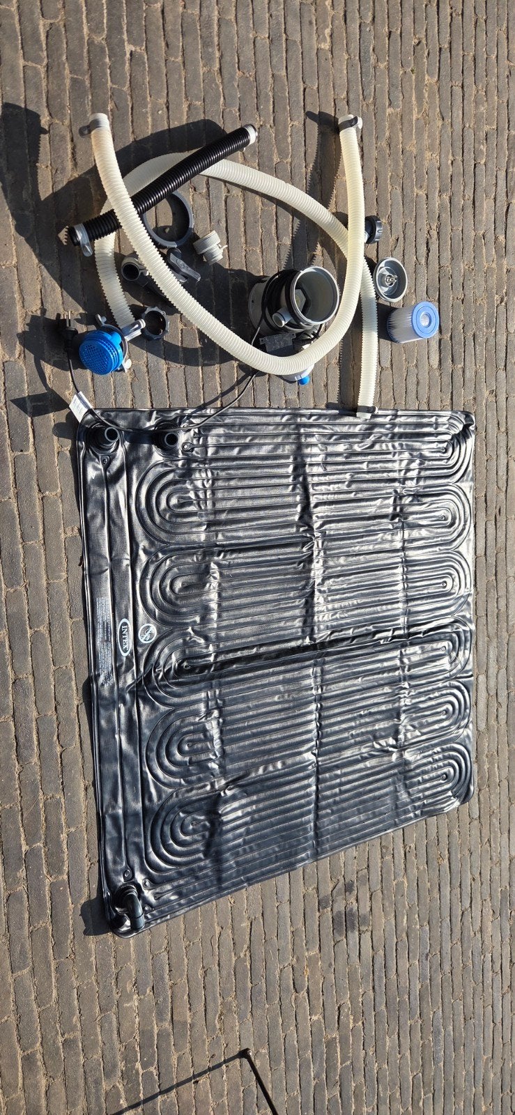 Panneau solaire Intex Solar Mat avec pompe, Enlèvement, Comme neuf, Filtre
