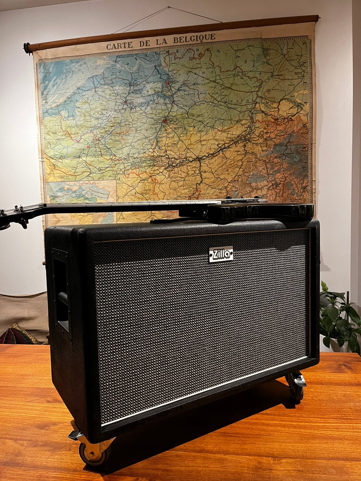 Zilla Fatboy 2x12 Cabinet Celestion V30, Muziek en Instrumenten, Ophalen, Gebruikt, Gitaar, 100 watt of meer