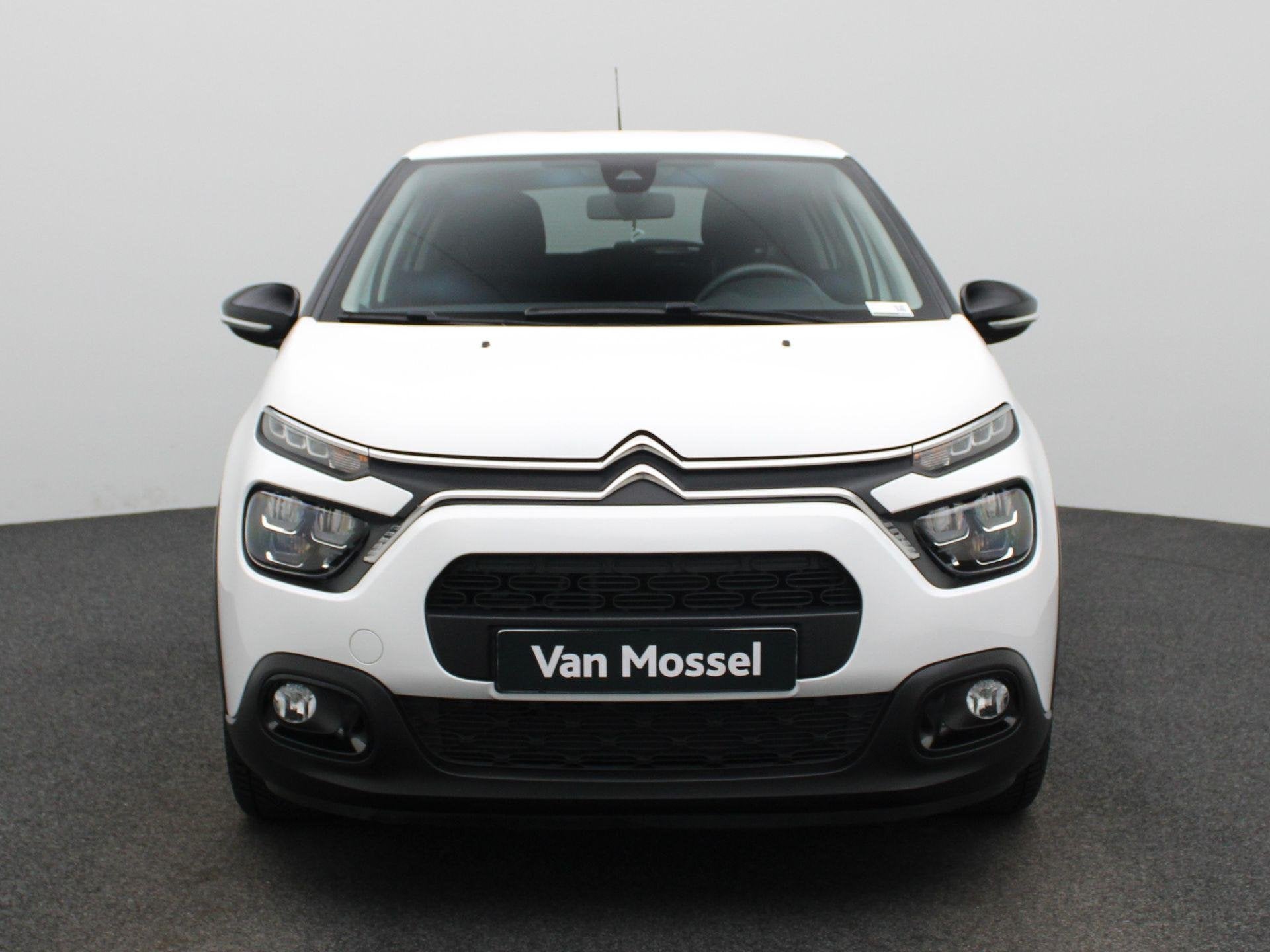 Citroën C3 1.2 PureTech 82 S&S MAN Feel, Entreprise, Boîte manuelle, 5 portes, https://public.car-pass.be/vhr/17352a93-7d8c-452b-a412-7c17a3750f4a