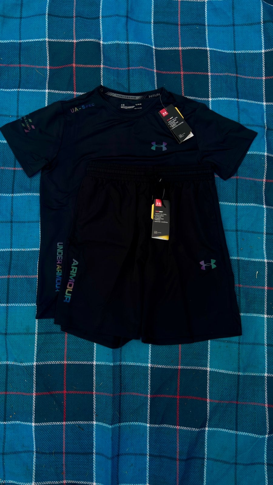 Zwarte Under Armour set maat L, Ophalen of Verzenden, Zo goed als nieuw, Jongen of Meisje, Sport- of Zwemkleding