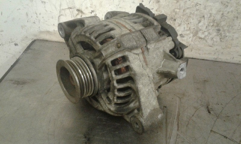 ALTERNATEUR Opel Astra G (F08 / 48) (01-1998/12-2009), Robert Bosch AG, Opel, Utilisé, Robert-Bosch-Allee 1
74232  Abstatt, DE