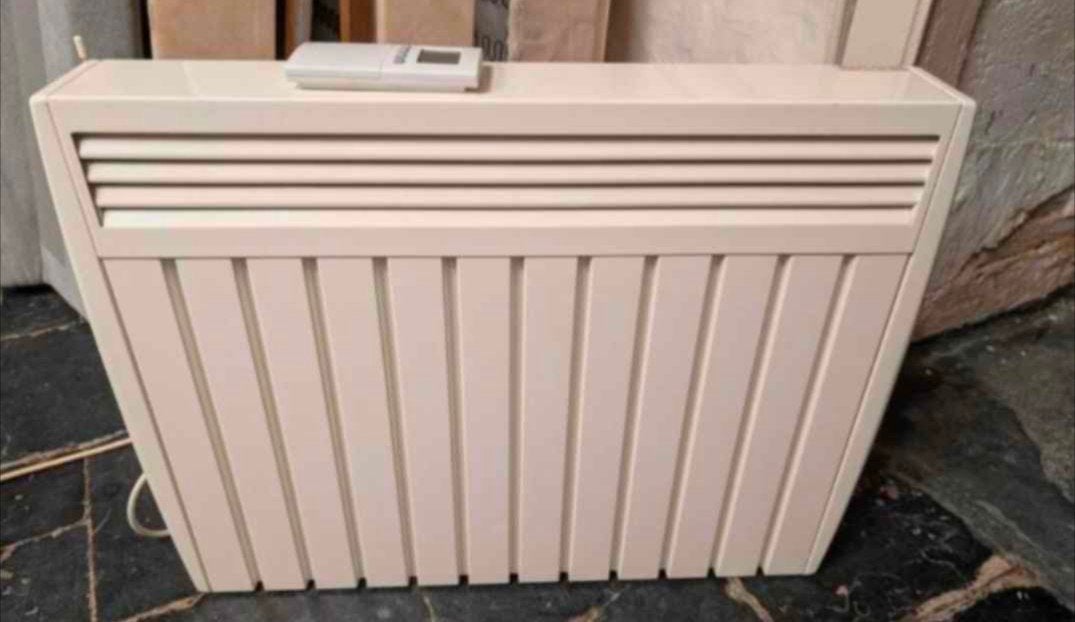 Radiateur électrique économique ATERNO FX 1800 watts, Bricolage & Construction, Enlèvement ou Envoi, Radiateur