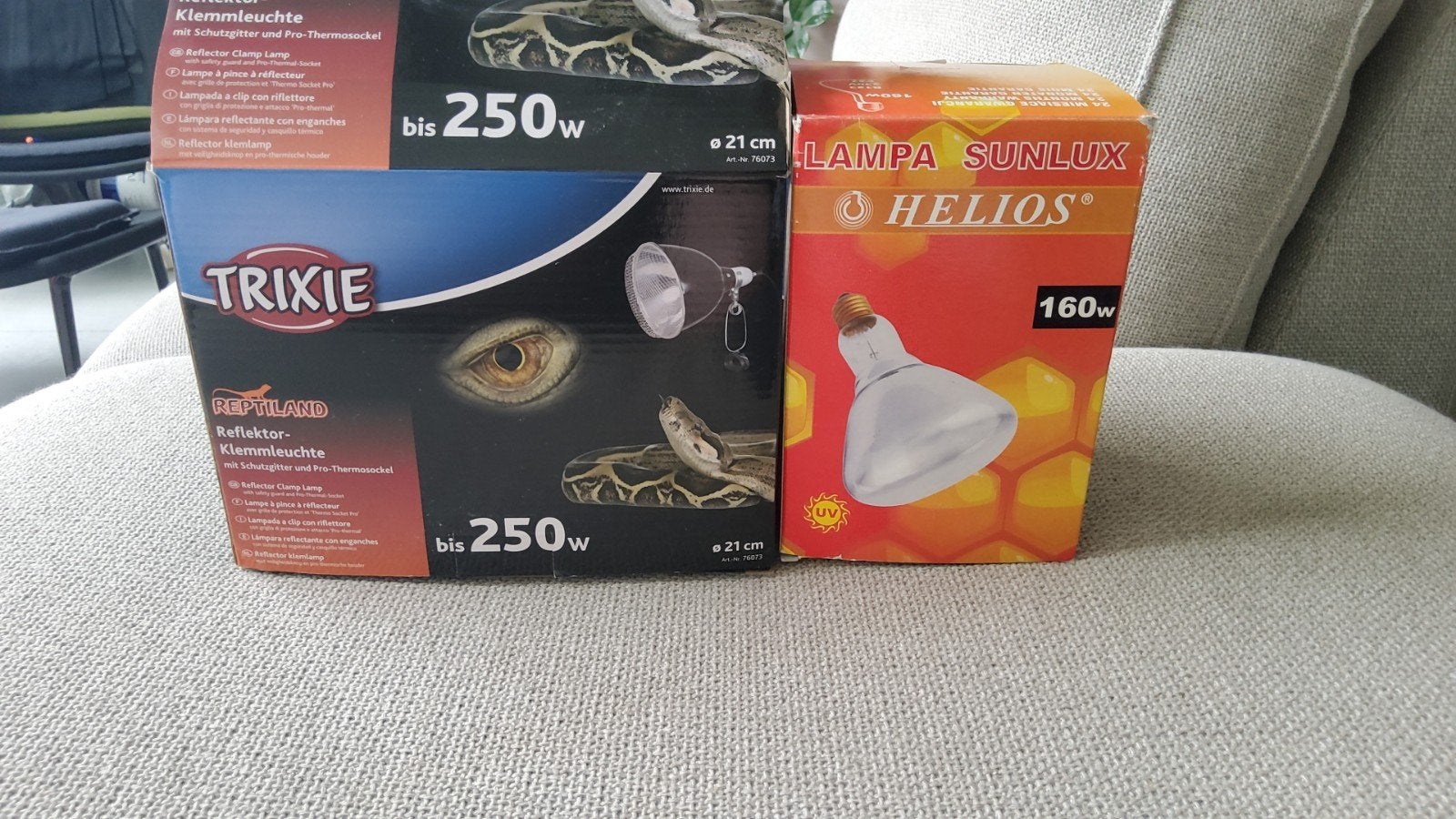 Trixie Reflector klemlamp met UV lamp 160W, Ophalen