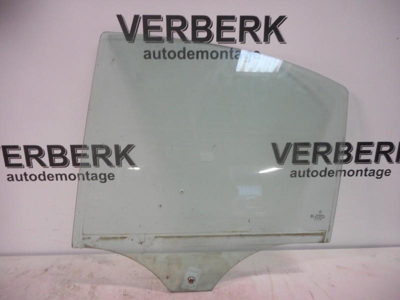 VITRE ARRIERE GAUCHE Mercedes-Benz C (W203), Utilisé, Mercedes-Benz