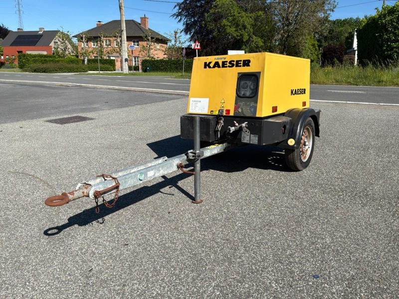 Compresseur d'air mobile Kaeser M 20 2011, Articles professionnels, Machines & Construction | Pompes & Compresseurs