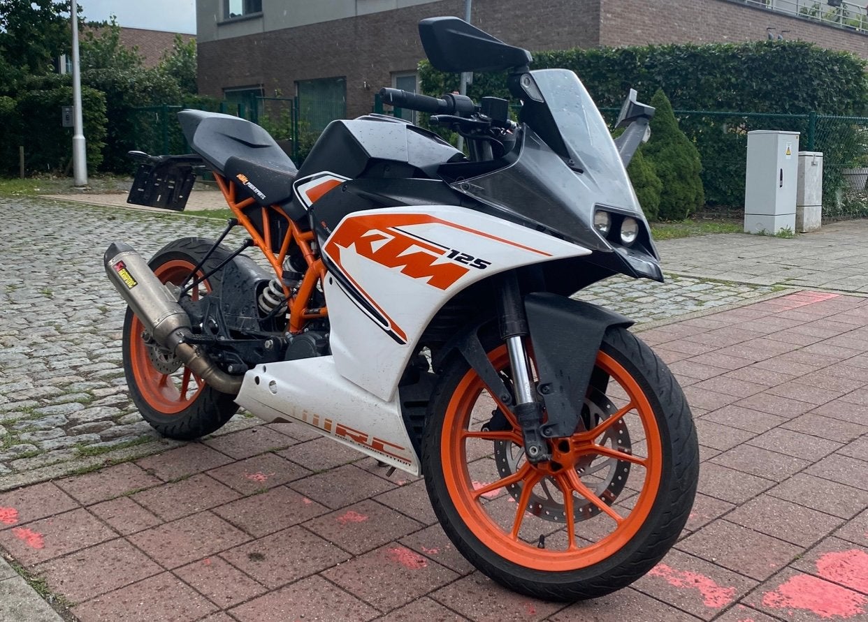 KTM RC125 - ‘16, Motos, Occasion, Permis Moto A1 minimum, Super Sport, Particulier