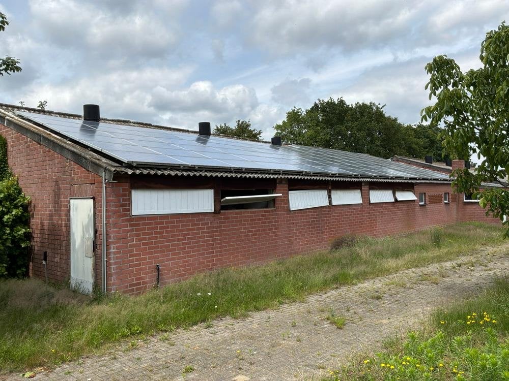 E - Installation complète de panneaux solaires