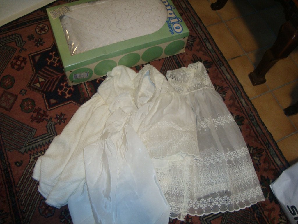 Vêtements de baptême vintage., Enlèvement
