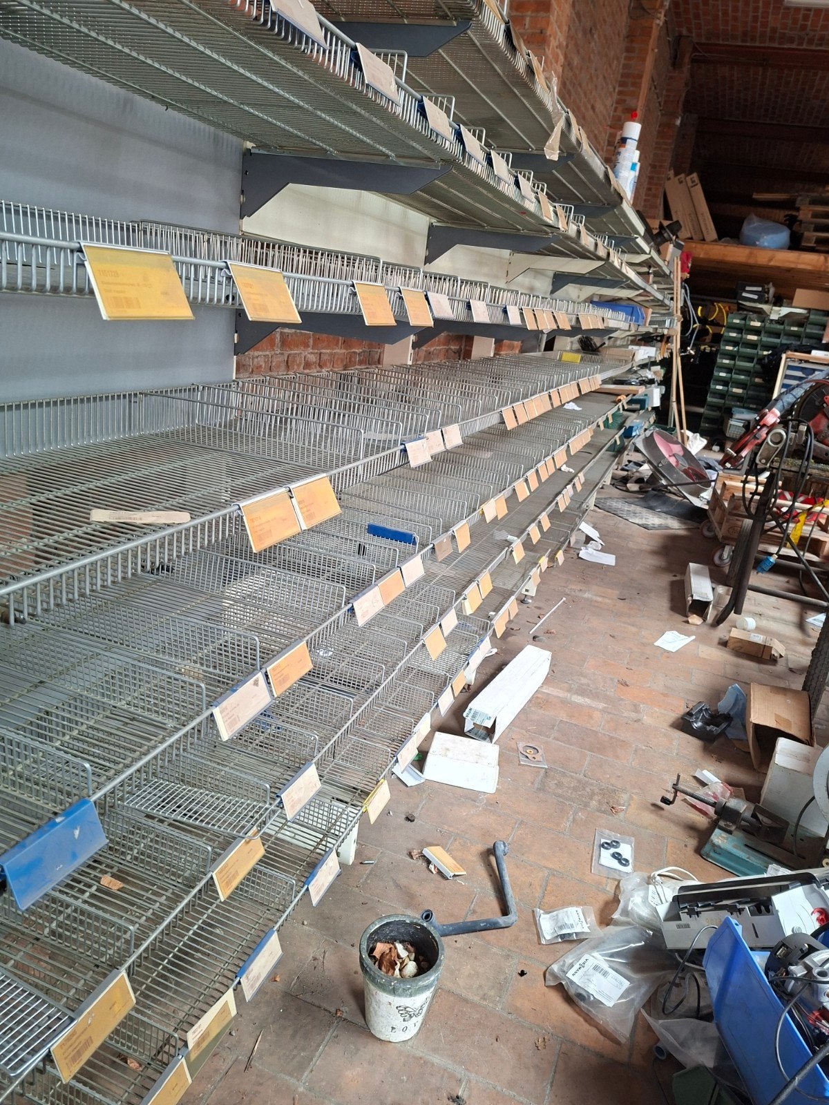 Rekken prijs per meter 40€, Zakelijke goederen, Ophalen